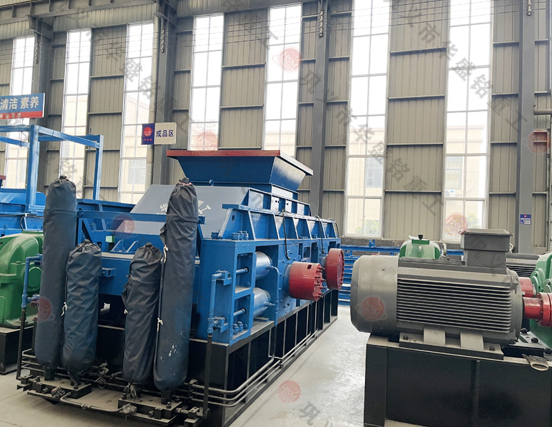 大型瓜米石對(duì)輥制砂機(jī)多少錢一臺(tái)？