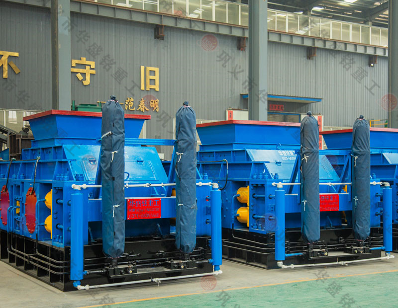 瓜米石制砂設(shè)備型號(hào)選擇，對(duì)輥制砂機(jī)報(bào)價(jià)是多少？